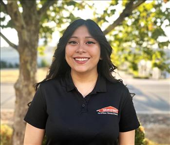 female employee with black hair